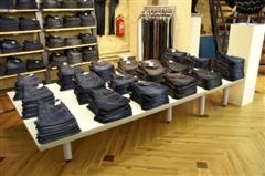 Sfeerimpressie PUT Fashionstore te Ridderkerk put-fashionstore-ridderkerk-jeanshoek-easyPOS-software